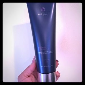 Monat Revive Shampoo